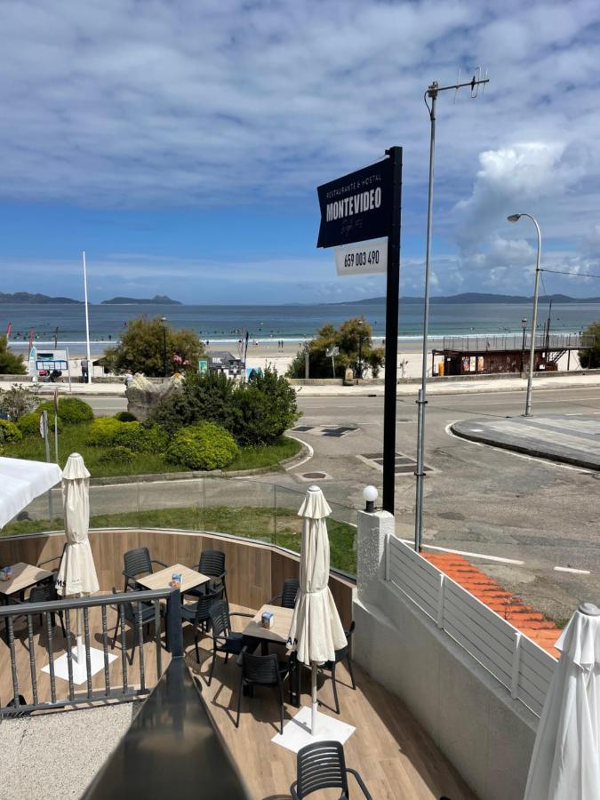 Hostal Montevideo Beachfront Nigrán Exterior foto